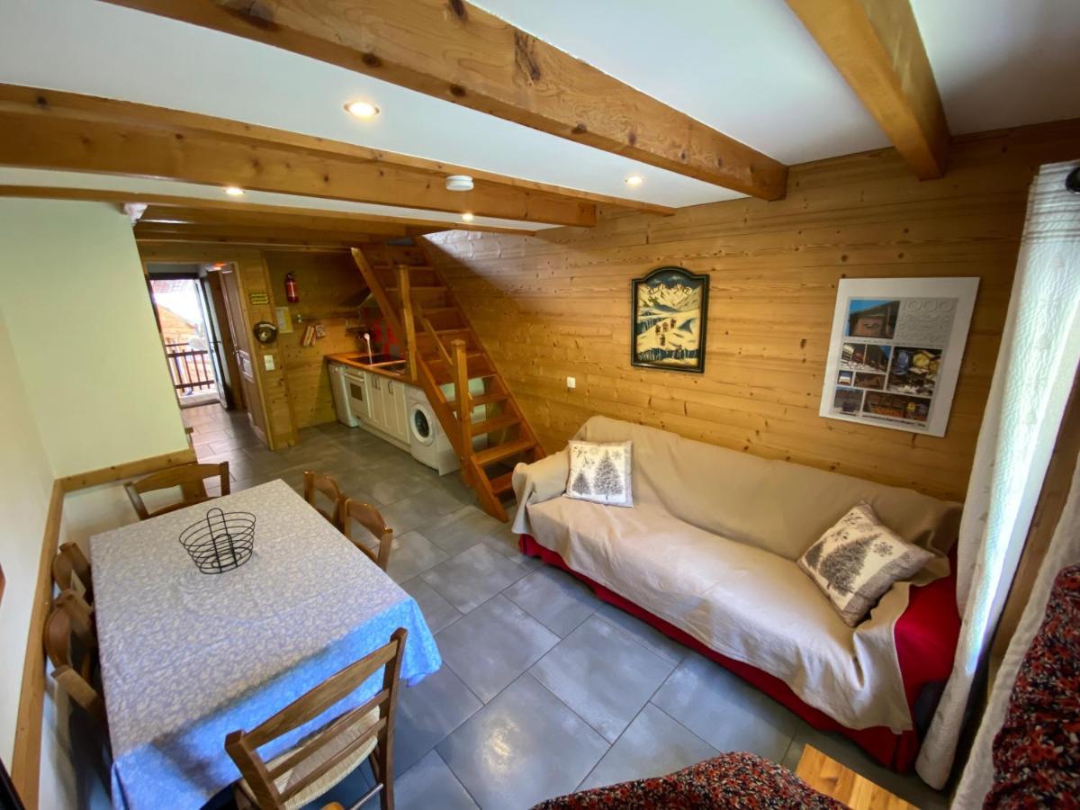 L Alpin Bel Appartement Avec Terrasse Dans Vieille Ferme De Montagne Renovee Les Orres Buitenkant foto