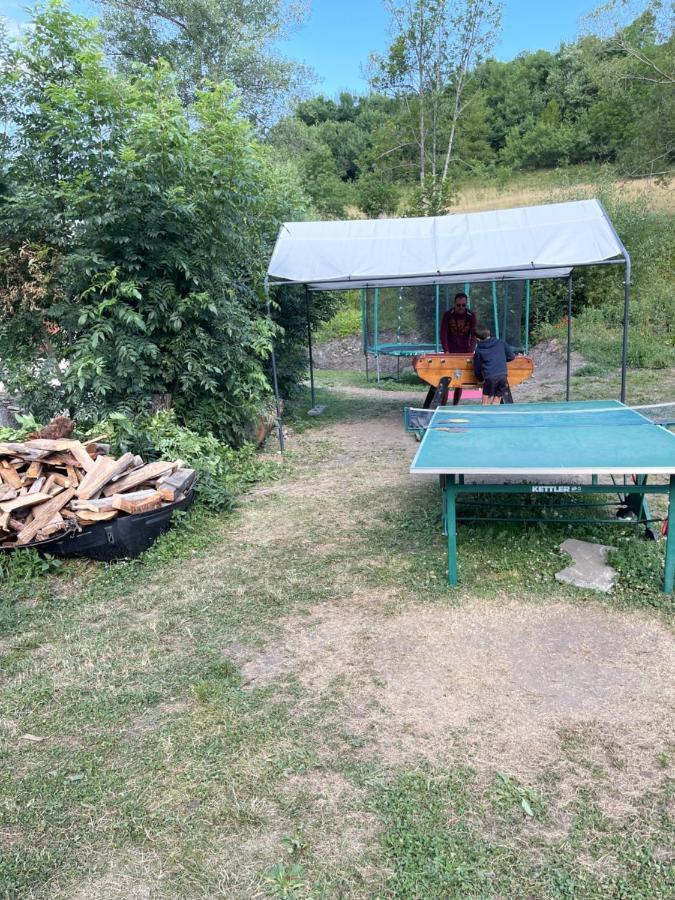 L Alpin Bel Appartement Avec Terrasse Dans Vieille Ferme De Montagne Renovee Les Orres Buitenkant foto