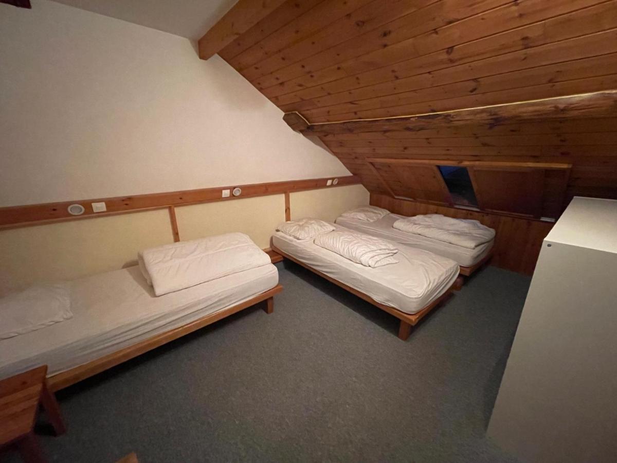 L Alpin Bel Appartement Avec Terrasse Dans Vieille Ferme De Montagne Renovee Les Orres Buitenkant foto